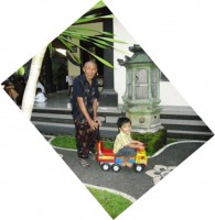 /album/mai-malu-family1/afamilyc1-jpg/